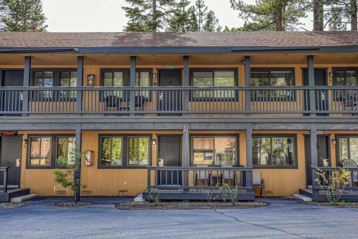 Lakeside Studio Steps From The Beach Tahoe Vista Bagian luar foto